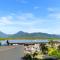 Madison Magic - Waterfront Balcony Haven with Pool - Cairns