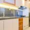 Comfortable and Good Studio Bogor Icon Apartment By Travelio - بوغور