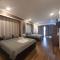 4 RIVERS HOTEL