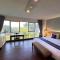 Collection O The Step Sathorn