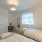 Rolls Royce View - 2 Bed House Sleeps 6 near Goodwood, Witterings and Rolls Royce Factory - Chichester