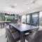 Big & Breezy House Mins To Beach, Hospital & Uni - Leanyer