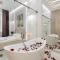 Royal special bathtub apartment