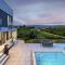 Martincic residence - 5 stars luxury with pool heating on 4000m2