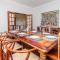 Spacious family Home in Constantia with Pool - Kapské Město