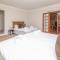 Spacious family Home in Constantia with Pool - Kapské Město