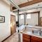 Sleepover 2BD 1BA Condos Downtown Springfield - 斯普林菲尔德
