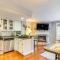 Romantic Ski Haven with Balcony Brian Head Studio - بريان هيد