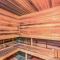 Romantic Ski Haven with Balcony Brian Head Studio - بريان هيد