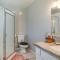 Water Views and Decks Spacious La Grange Retreat - La Grange