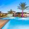 Sunset Dreams by VARE Steps Away from PoolSpa Gym PGA West - لا كينتا