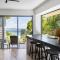 Hastings Park: Noosa Paradise, Laguna Bay Views