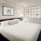 Le Parc at Melrose - Los Angeles