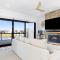 Ultimate Luxury on the waterfront