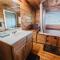 Hunters Hideaway cabin