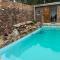 Calming Waters Guesthouse - Grahamstown