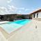 The 360 with Wow Views Private Heated pool and Hot tub - Villaverde