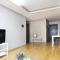 Gangnam Apartment 82m2 2 Bedrooms 2 Private Bathrooms Gangnam Style 2Bdr 2Bath 2Min Walk to Subway Fully Furnished - Seul