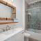 Large Pool - Close to Beach - Carriage House - 圣罗莎海滩