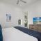Large Pool - Close to Beach - Carriage House - 圣罗莎海滩