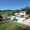 Air-conditioned villa with heated pool, Luberon, in Puget - 10 people - Puget