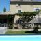 beautiful provencal mas with pool in barbentane, close to avignon, sleeps 8. - 巴邦塔纳 beautiful provencal mas with pool in barbentane, close to avignon, sleeps 8. - 巴邦塔纳