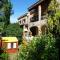 First floor of a typical house close to Aix en Provence 6 personnes - 勒鲁热新堡