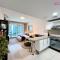 #96AT Luxurious Studio Apartment with Stunning Views - 迪拜