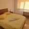 Apartament 3 camere , Sos constantei langa sens girator