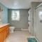 6 Mi to Beach Home with Deck in Brewster! - 布鲁斯特