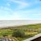 Sunrise in Paradise-BeachFront-Fenced Yard-Pets-Sleeps 11 - Galveston