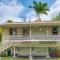 4 Mi to Beach Keaau Retreat with Relaxing Porch! - 凯阿奥