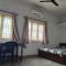 MMVK Homestay AC, Spacious & Comfortable Entire Home Just For You - Pollāchi
