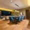 Stylish 3-Level Penthouse with Private Rooftop - Мехико