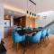 Stylish 3-Level Penthouse with Private Rooftop - Мехико