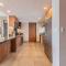 Stylish 3-Level Penthouse with Private Rooftop - Мехико
