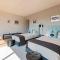 Stylish 3-Level Penthouse with Private Rooftop - Мехико