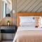 Stylish 3-Level Penthouse with Private Rooftop - Мехико