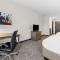 Best Western Plus Bolivar Hotel & Suites