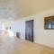 Scenic Balcony and Beach Access Hudson Condo - هدسون