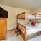 6 Mi to Winter Park Resort Townhome with Hot Tub! - فريزر