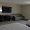 Boarders Inn and Suites by Cobblestone Lamar Missouri