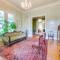 Ornate Victorian Home with Courtyard and Fire Pit! - Колумбус