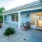 Waterfront 3 Br Newly Renovated Pool Dog Friendly - أبولو بيتش