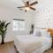 Sunny Palms by AvantStay Near Empire Polo Club