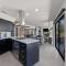 Edgy House Pool Hot Tub and Golf Course Views - La Quinta