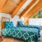 Twin Creeks Lodge by AvantStay 33 Acre Retreat