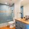 Starlight Estate by AvantStay 20 People Architectual Mansion w Pool Tennis Court Game Room
