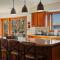 Lake View Retreat AvantStay Entertainers Home Yard Deck Game Room
