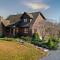 Lake View Retreat AvantStay Entertainers Home Yard Deck Game Room